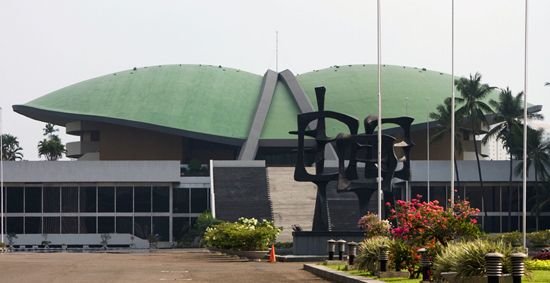 KPK Tetapkan Tersangka Kasus Gratifikasi di Lingkungan MPR, Identitas Masih Dirahasiakan