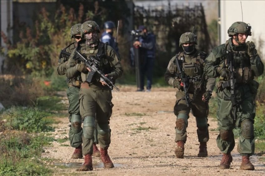 Tentara Israel Diduga Diperintahkan Tembaki Warga Gaza di Lokasi Bantuan, Ratusan Tewas
