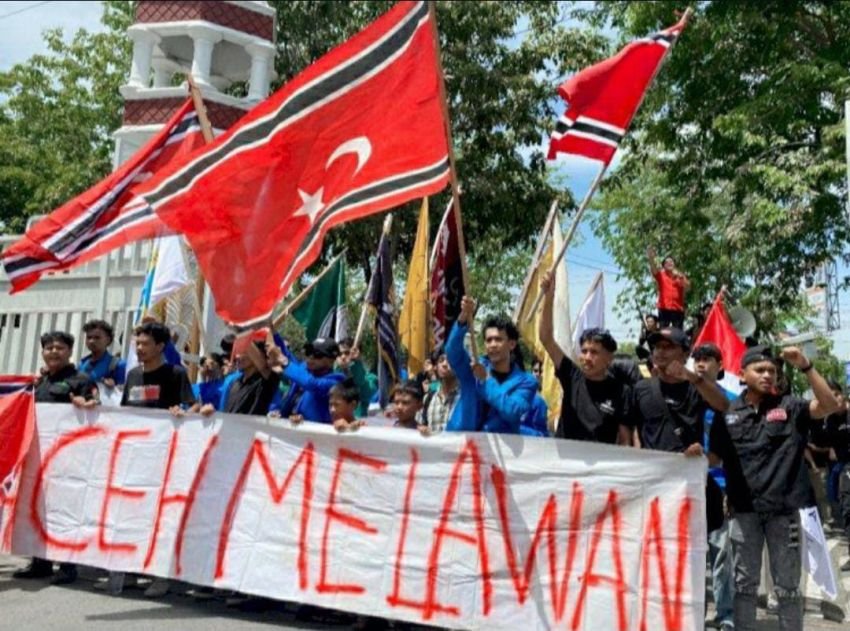 Masyarakat dan Pemimpin Aceh Desak Pemerintah Segera Sahkan Bendera Bulan Bintang, Apakah Boleh Menurut UUD 1945?