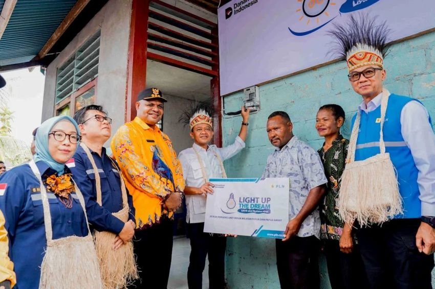 Menteri ESDM Bahlil Pastikan Listrik Masuk Pedalaman Papua, Targetkan PLTM Wabudori Beroperasi 2028