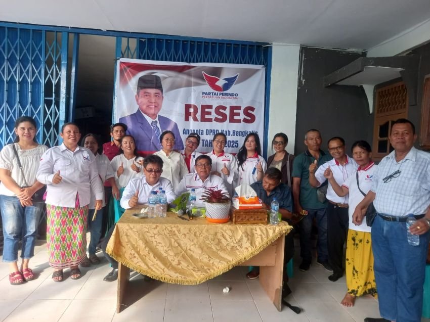 Warga Jalan Sona Sebanga Soroti Masalah PDAM dalam Reses Anggota DPRD Laurensius Tampubolon
