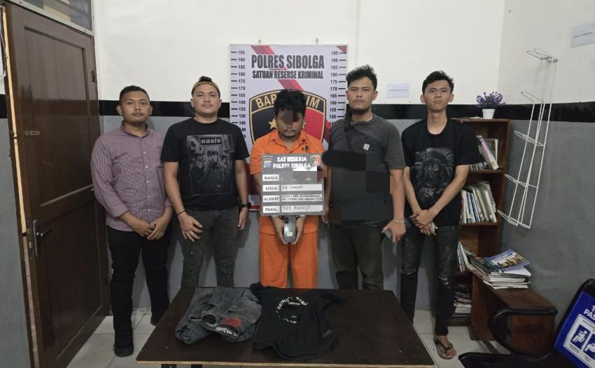 Terekam CCTV, Pelaku Pencurian HP di Indomaret Sibolga Diamankan Polisi