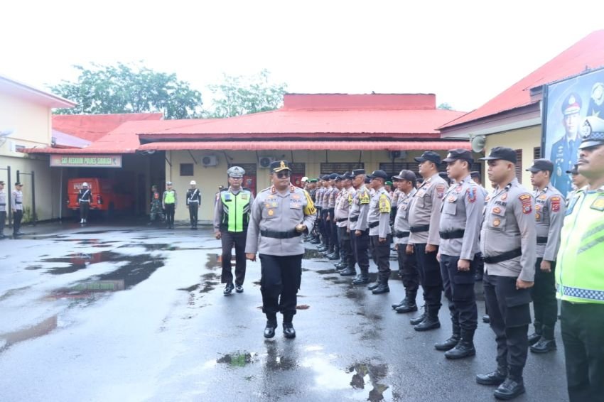 Kapolres Sibolga Pimpin Apel Gelar Pasukan Operasi Patuh Toba 2025, Targetkan Penurunan Pelanggaran Lalu Lintas