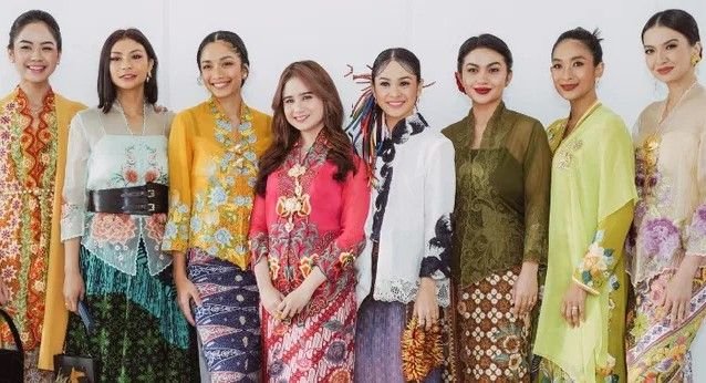 Hari Kebaya Nasional 24 Juli , Momentum Cinta Budaya dan Identitas Perempuan Indonesia