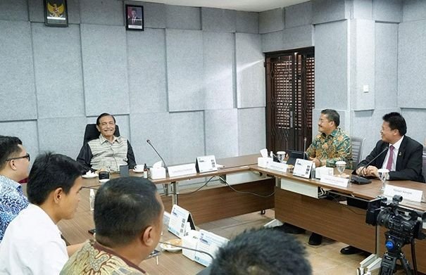 Usai Dilantik Sekdaprov Sumut, Togap Simangunsong Langsung Tancap Gas Bahas KEK Danau Toba Bersama Luhut Pandjaitan