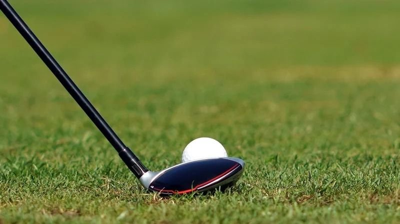Menpora Dito Pertanyakan Alasan Golf Tak Kena Pajak 10% di DKI Jakarta