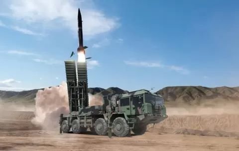Menjelang HUT ke-80 RI, Indonesia Perkuat Pertahanan dengan Rudal Balistik KHAN dari Turki