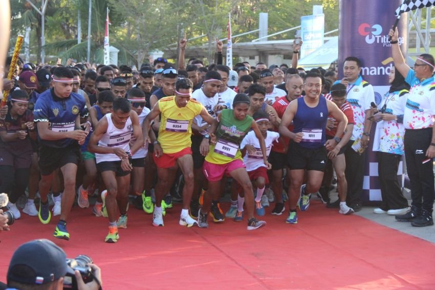 Satgas Yonif 741/GN Meriahkan HUT RI ke-80 Lewat Freedom Border Run dan Donor Darah di Perbatasan Belu