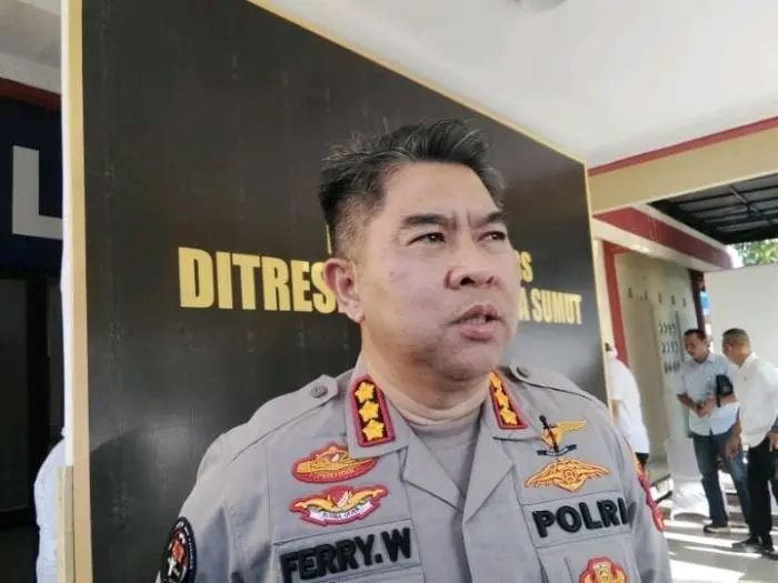 Demo Ricuh di DPRD Sumut, 39 Orang Diamankan Polisi dan 6 Anggota Kepolisian Terluka