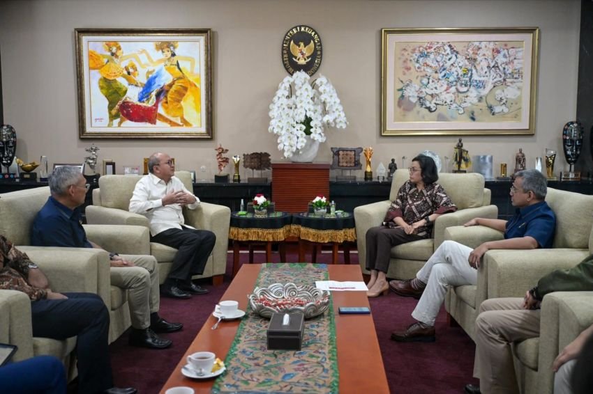 Dorong Investasi Publik, Sri Mulyani dan CEO Danantara Bahas Strategi Pembiayaan Proyek Prioritas