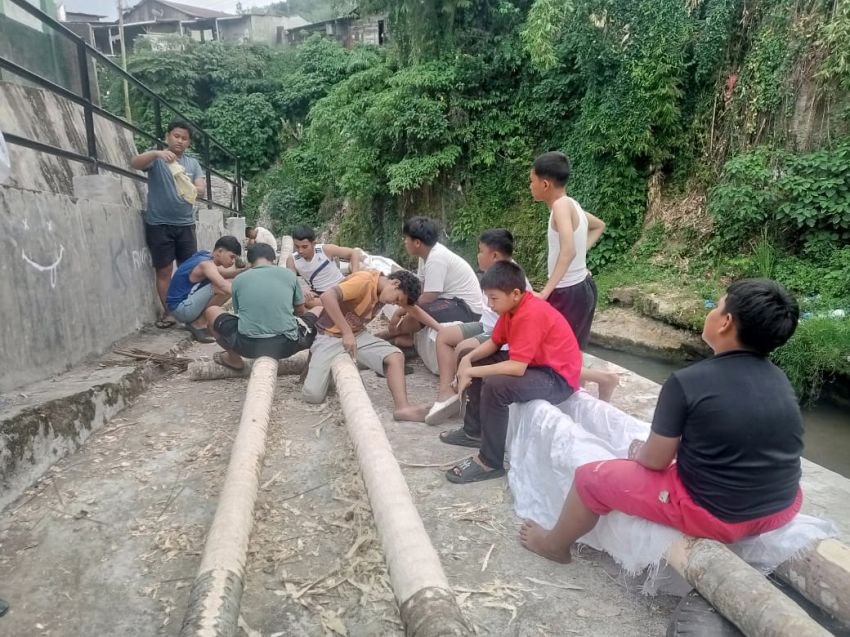 Sambut HUT RI ke-80, Pemuda NNB Gang Muhajirin Gelar Gotong Royong dan Persiapan Lomba 17-an