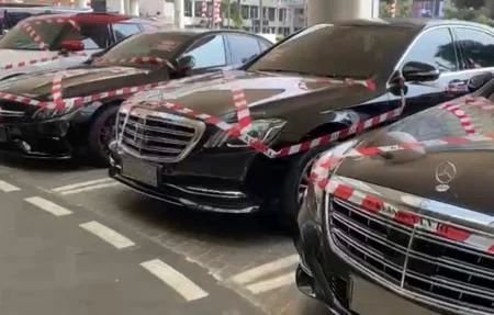 Kejagung Sita 5 Mobil Mewah Milik Tersangka Korupsi Minyak Pertamina, M Riza Chalid