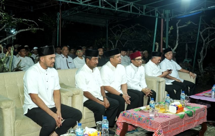 Duka Mendalam Gubernur Bobby Nasution atas Meninggalnya Ayah Kepala Dinas Pendidikan Sumut