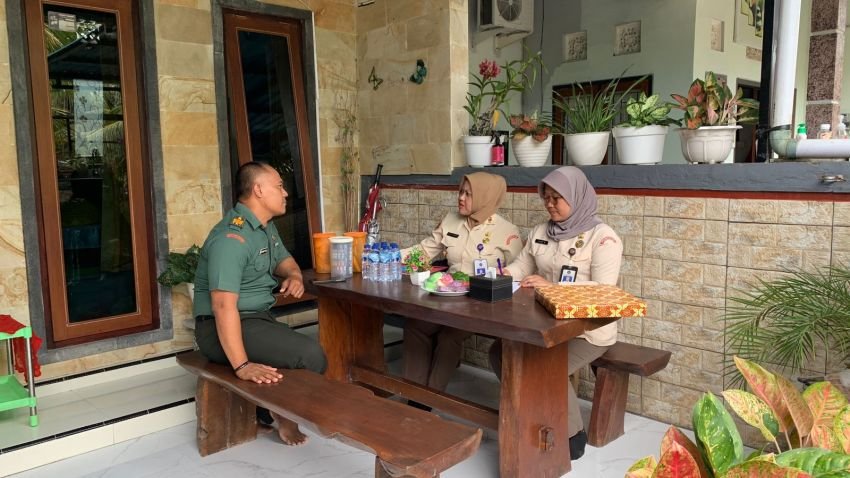 Pusrehab Kemhan Gelar Home Visit, Beri Dukungan untuk Pahlawan Disabilitas di Kodim 1617/Jembrana