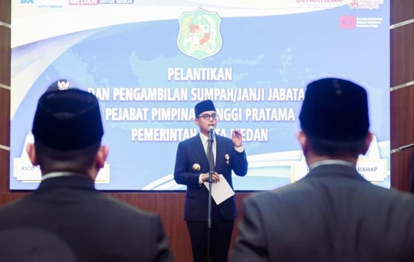 Lantik 9 Pejabat Baru, Wali Kota Medan: Saya Tidak Minta Sepeser Pun, Berikan yang Terbaik untuk Masyarakat