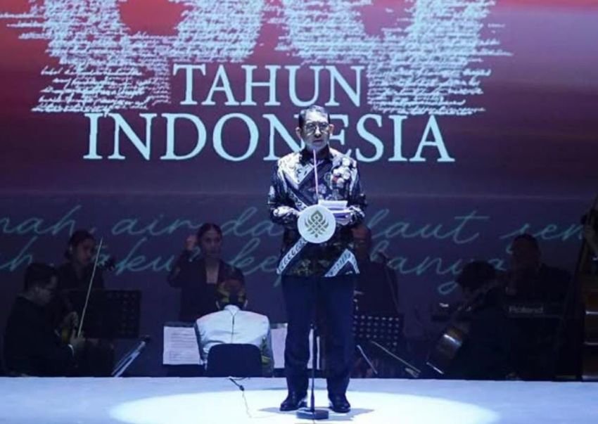 Fadli Zon Bacakan Puisi 'Untukmu Bung Tomo' yang Ditulisnya 40 Tahun Lalu