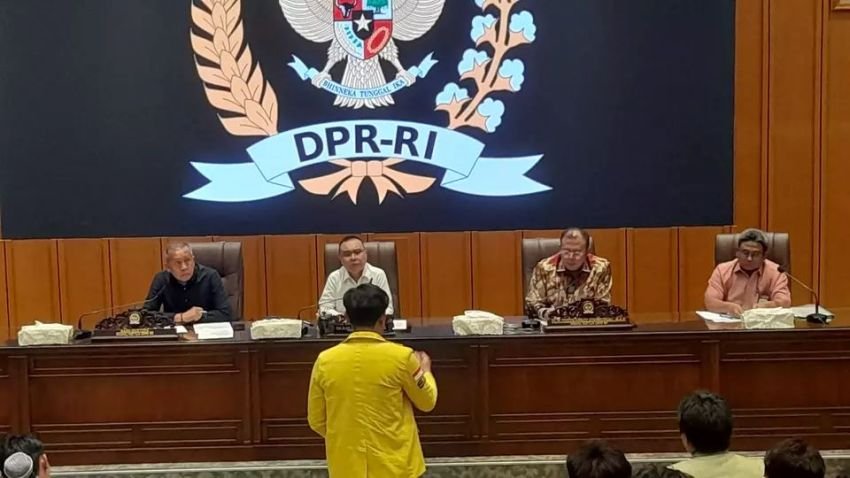 Usai Aksi Ricuh, Pimpinan DPR Temui Mahasiswa: BEM SI Minta Klarifikasi Pernyataan Presiden