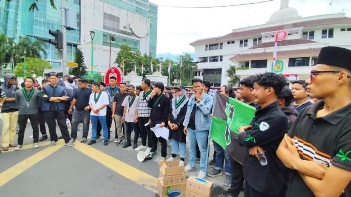 HMI Cabang Medan Gelar Aksi Damai, Tuntut Wali Kota Selesaikan Sejumlah Persoalan Kota