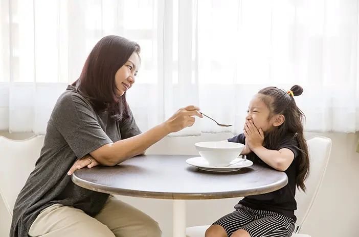 Bukan Hanya Materi, Psikolog: Istri Perlu Didengar agar Tidak Frustasi