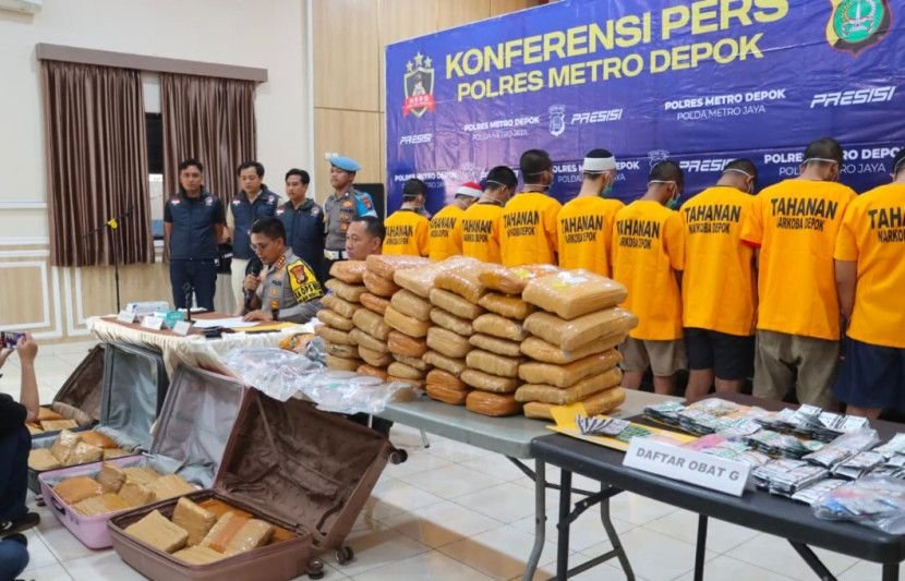 Polres Metro Depok Bongkar Jaringan Ganja 78 Kilogram, Enam Pelaku Ditangkap