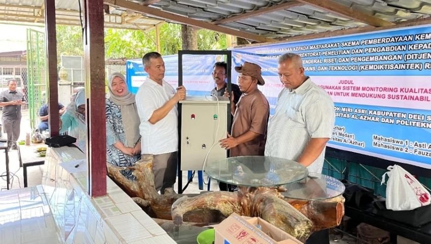 Teknologi SIMKAT dari Al-Azhar Medan Bantu Petani Ikan di Sei Semayang Awasi Kualitas Air Secara Digital