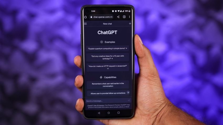 Google Resmi Ungkap Batas Pemakaian Aplikasi Gemini untuk Pengguna Gratis dan Berbayar