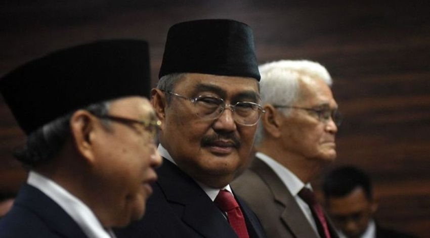 Nadiem Makarim Tersangka Kasus Korupsi Chromebook, Eks Ketua MK: Kalau Berkuasa, Jangan Sombong!