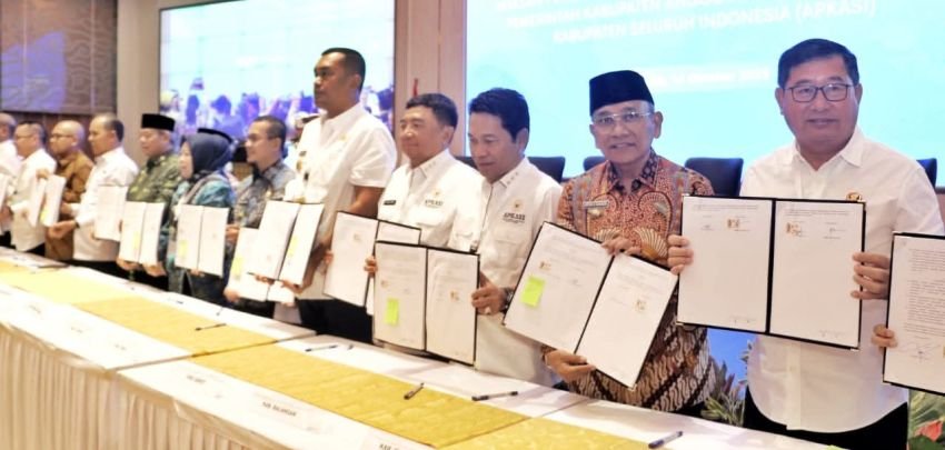 Dukung Pemerataan Pendidikan, Simalungun Teken Kerja Sama Pendidikan dengan YPAN di Forum Nasional Kemendikbudristek