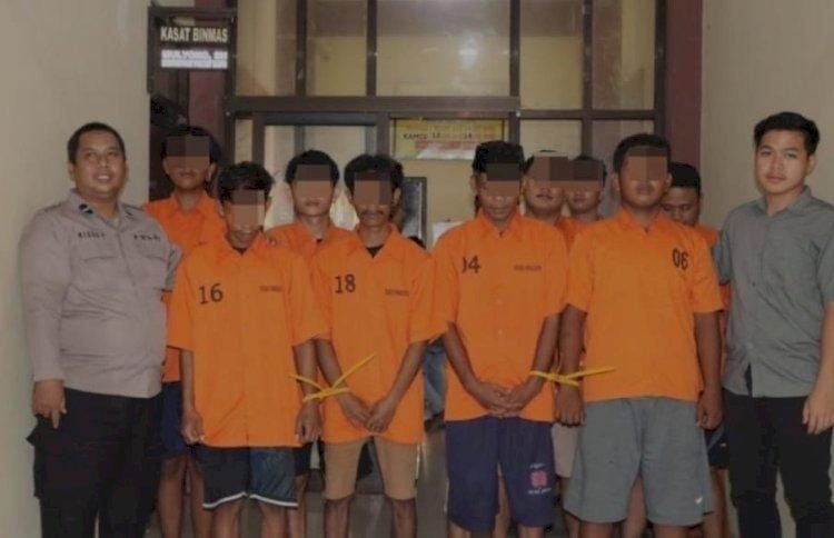 Operasi Kilat Satnarkoba Pringsewu: 8 Tersangka Diciduk, 61 Butir Pil Heximer Disita