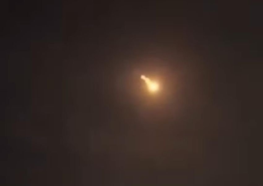 Fenomena Bola Api dan Dentuman di Cirebon, BRIN: Meteor Besar Jatuh di Laut Jawa