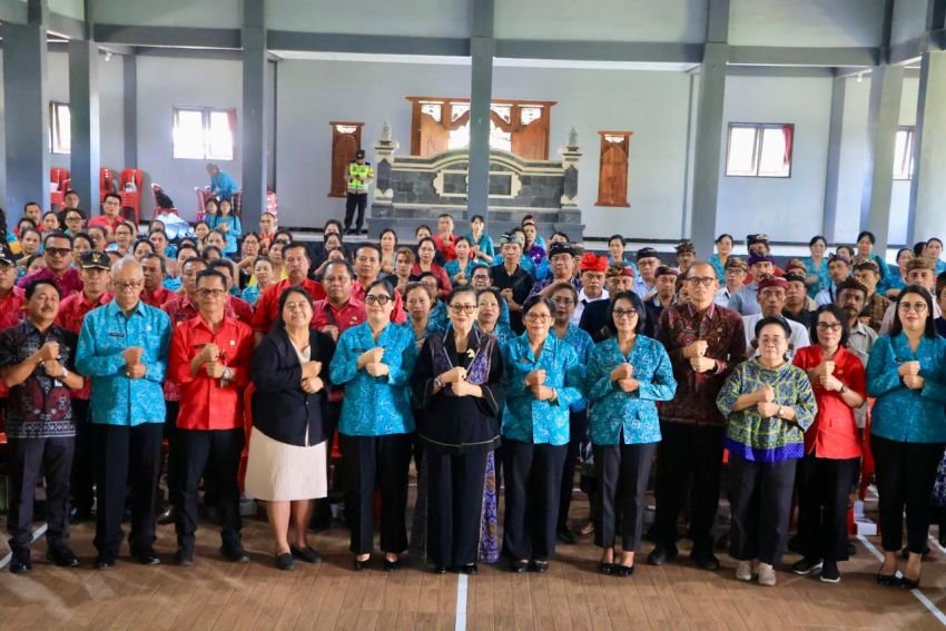 Gerakan “Palemahan Kedas”, Putri Koster Ajak Warga Bali Kelola Sampah Mulai dari Rumah