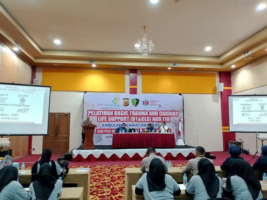 Biddokkes Polda Aceh Gelar Pelatihan BTCLS dan Food Safety untuk Tingkatkan Kualitas Layanan Kesehatan Polri